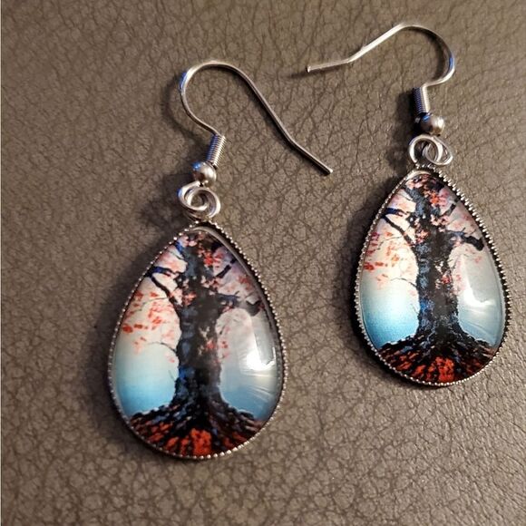 Tree of life new tear drops Festival dangle earrings. Antique inspired. nwt - Picture 2 of 2